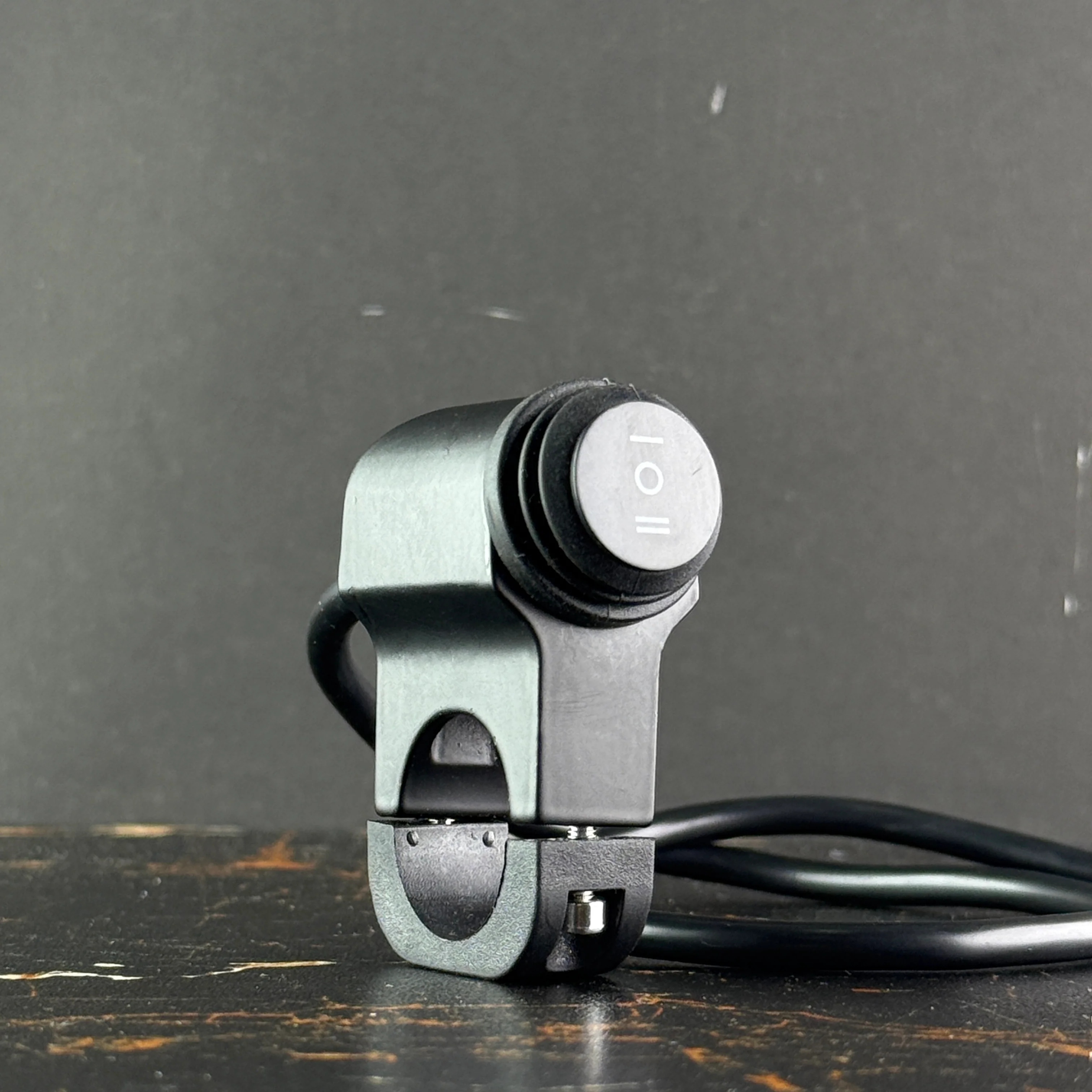 Single Metal Button