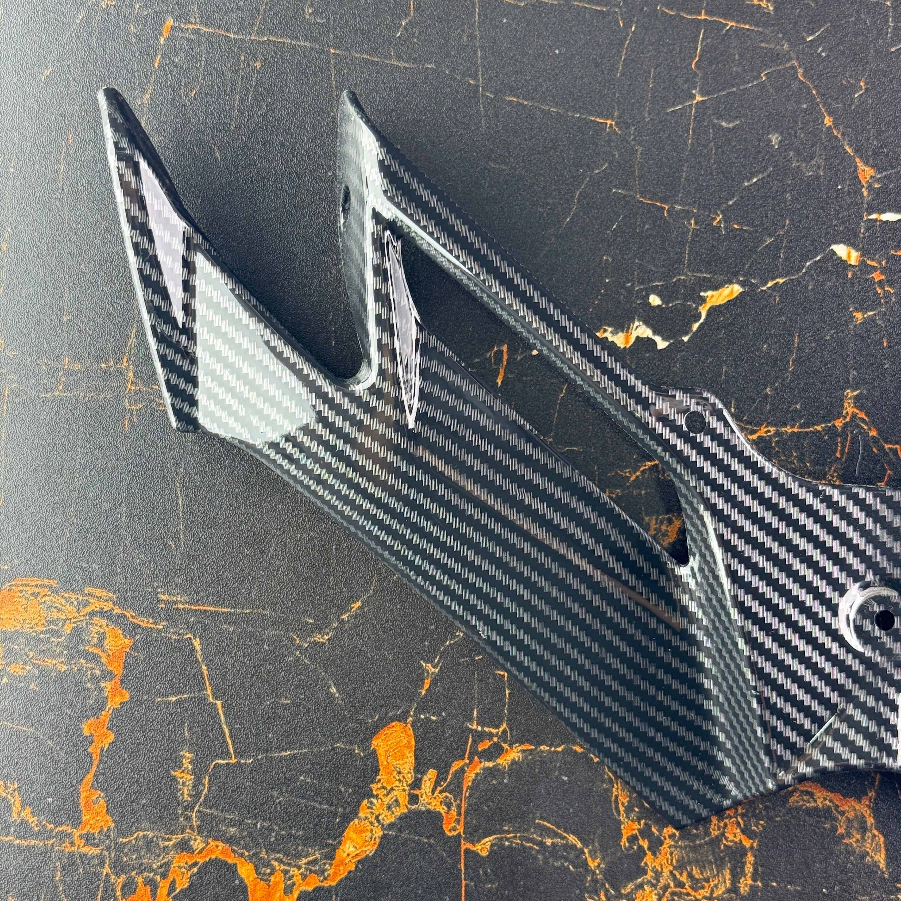 Front Winglet - Carbon Edition - Image 2