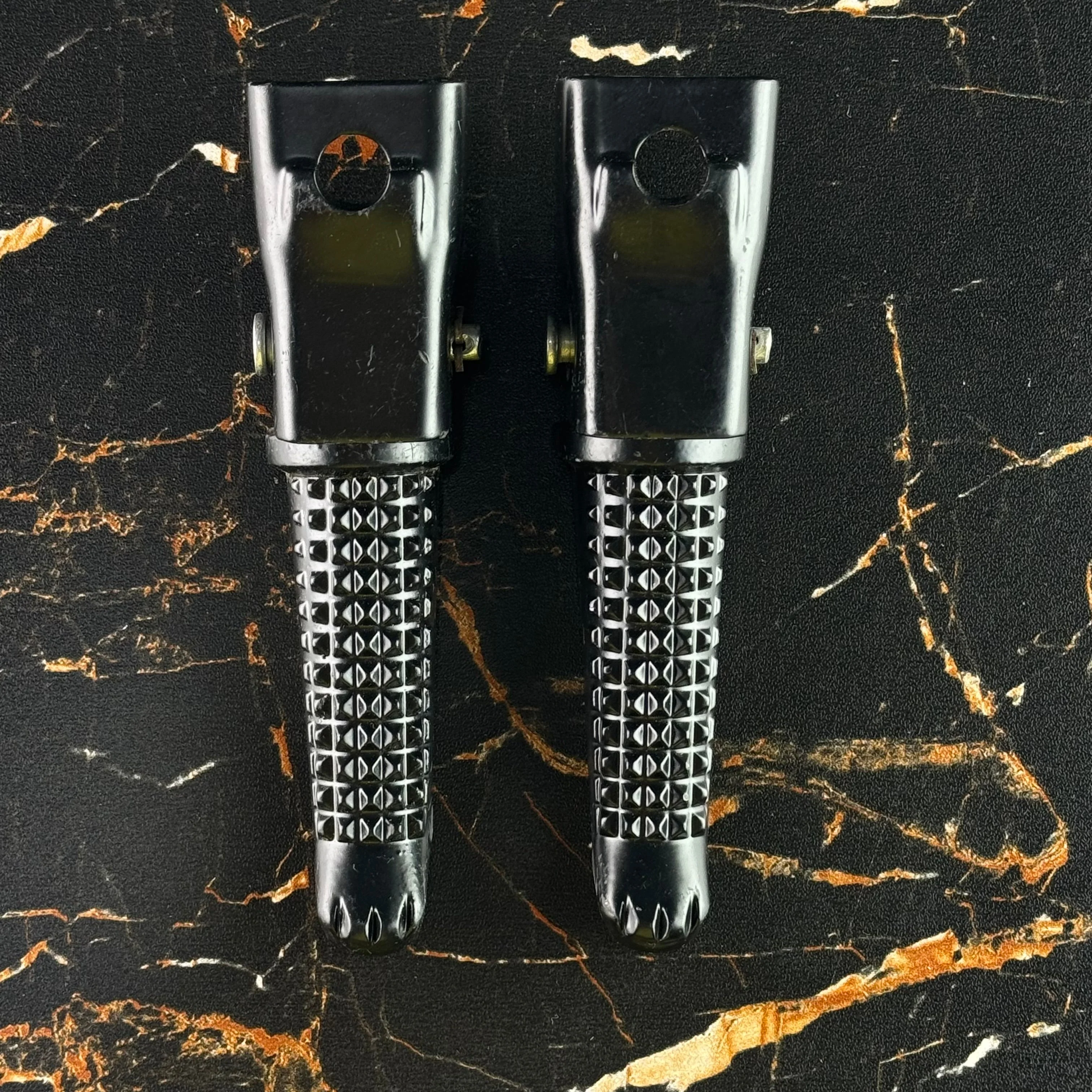 Croc Metal Foot Rests