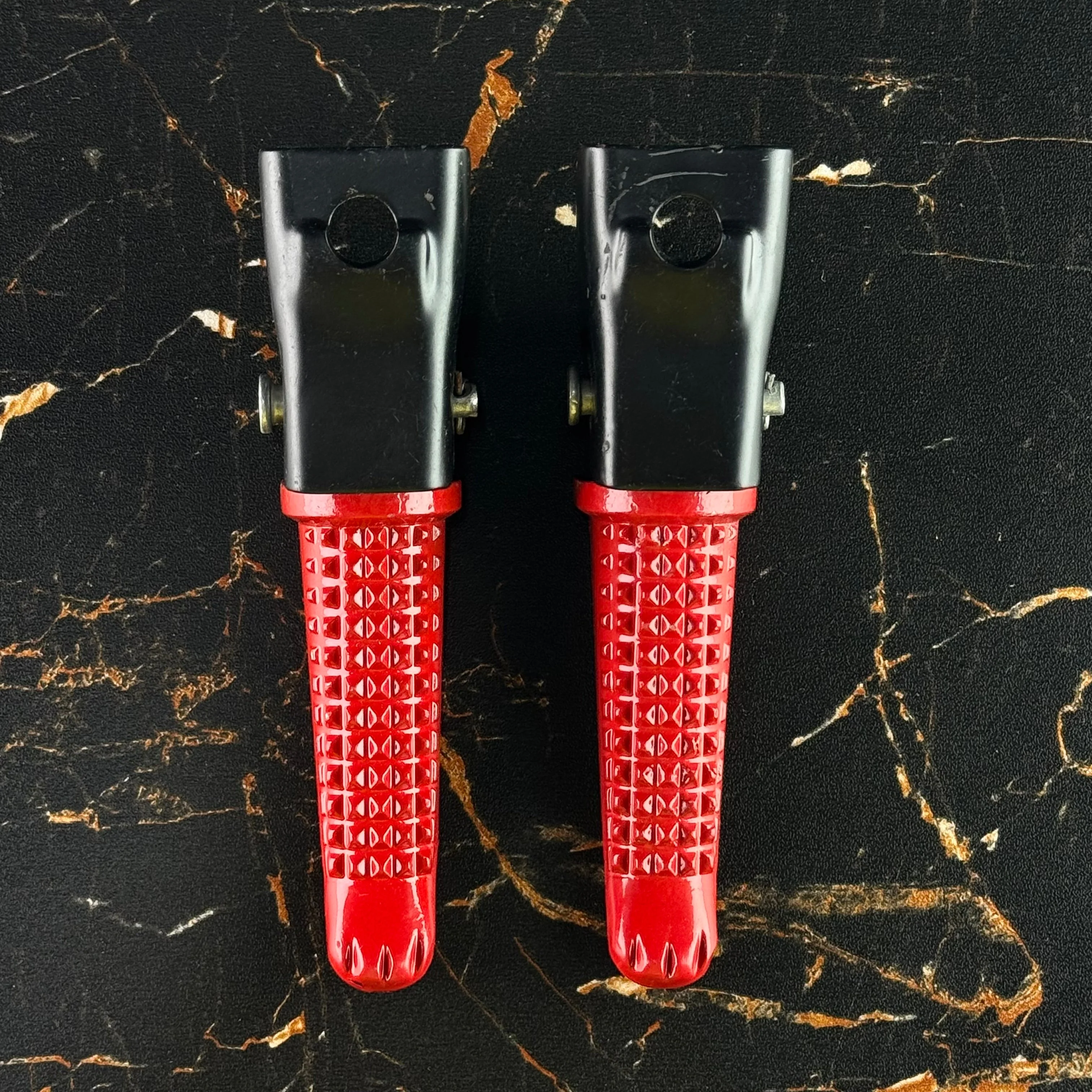Croc Metal Foot Rests - Image 2