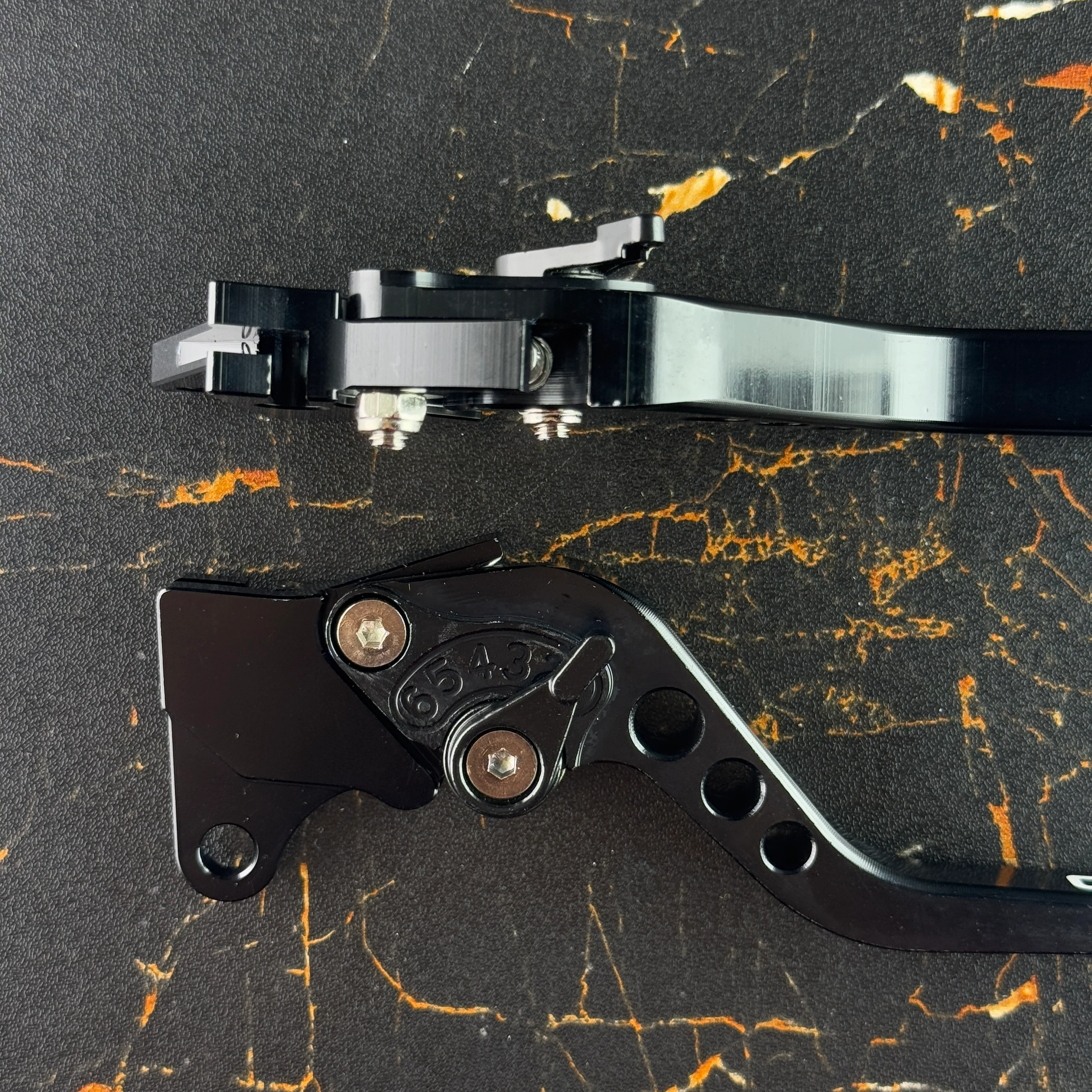 Moxi Adjustable Levers - Image 4