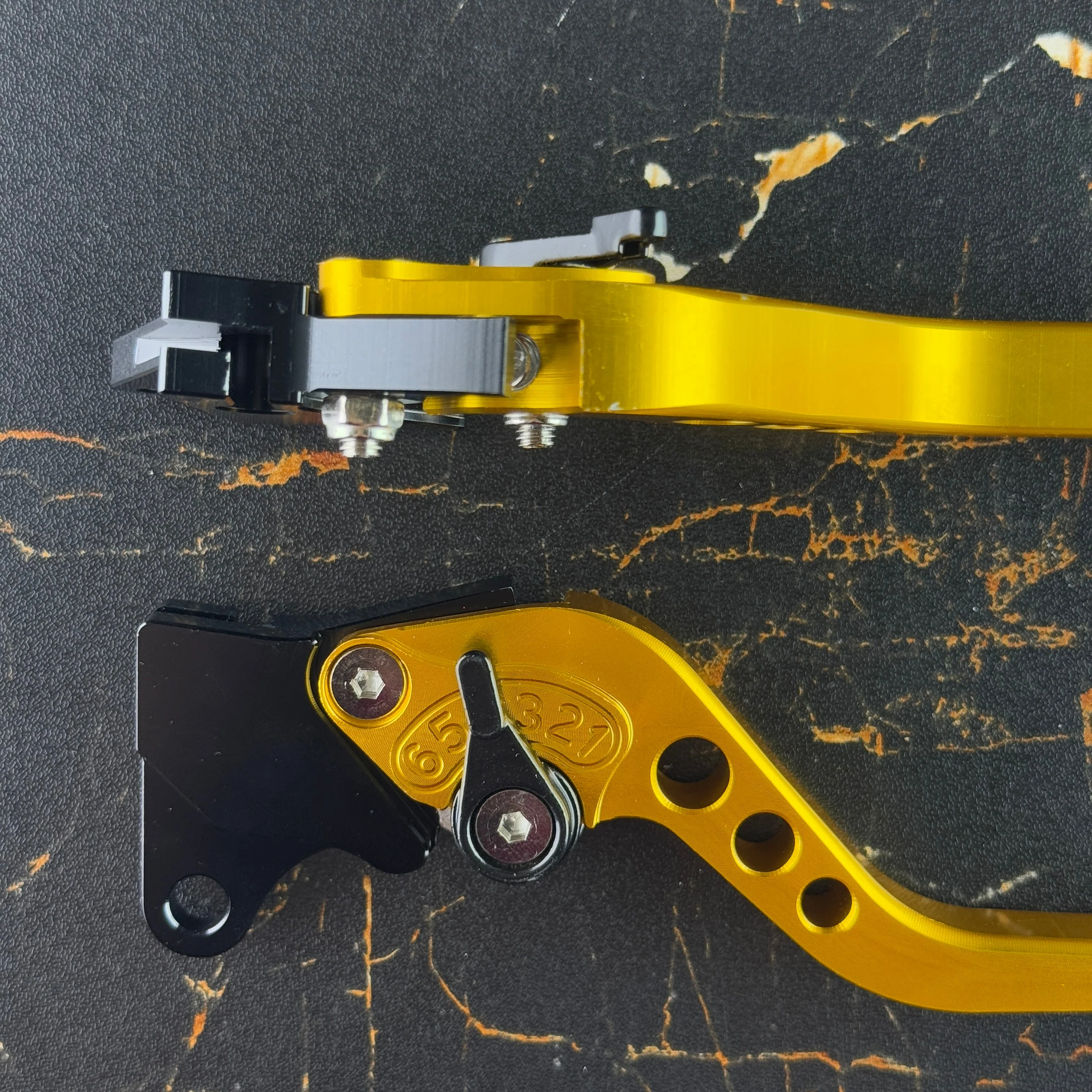 Moxi Adjustable Levers - Image 6