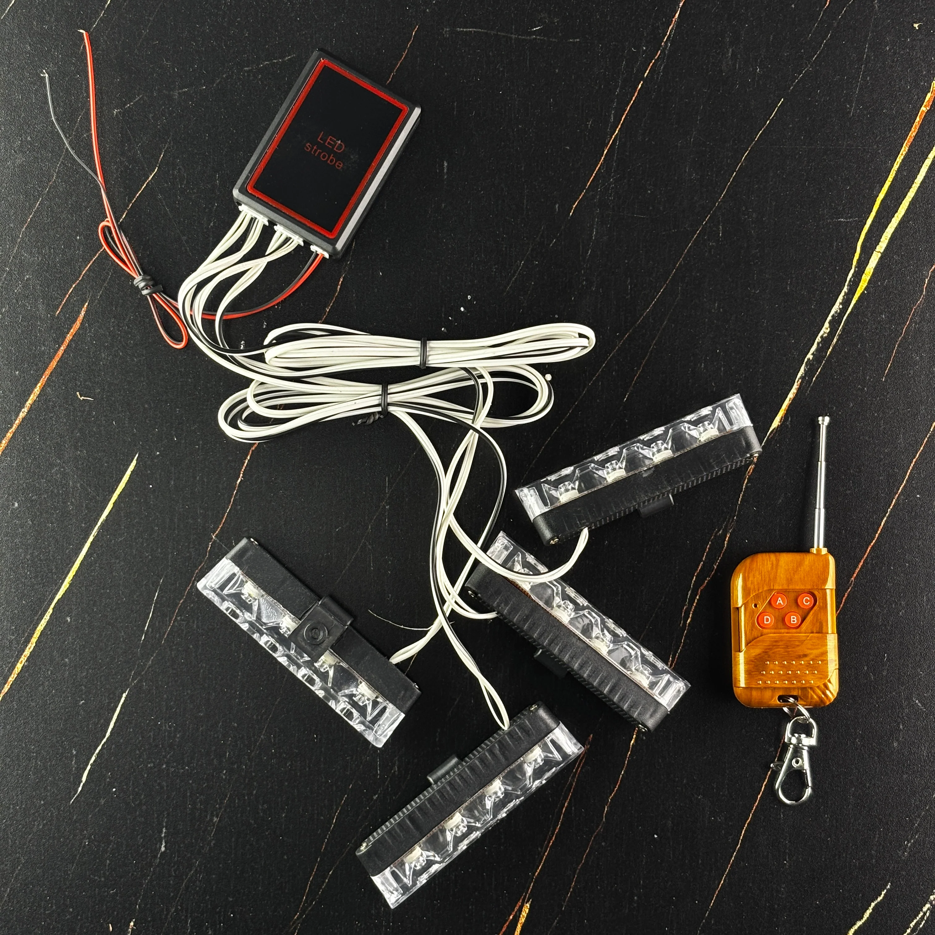 WHITE FLASHER REMOTE KIT - Image 2