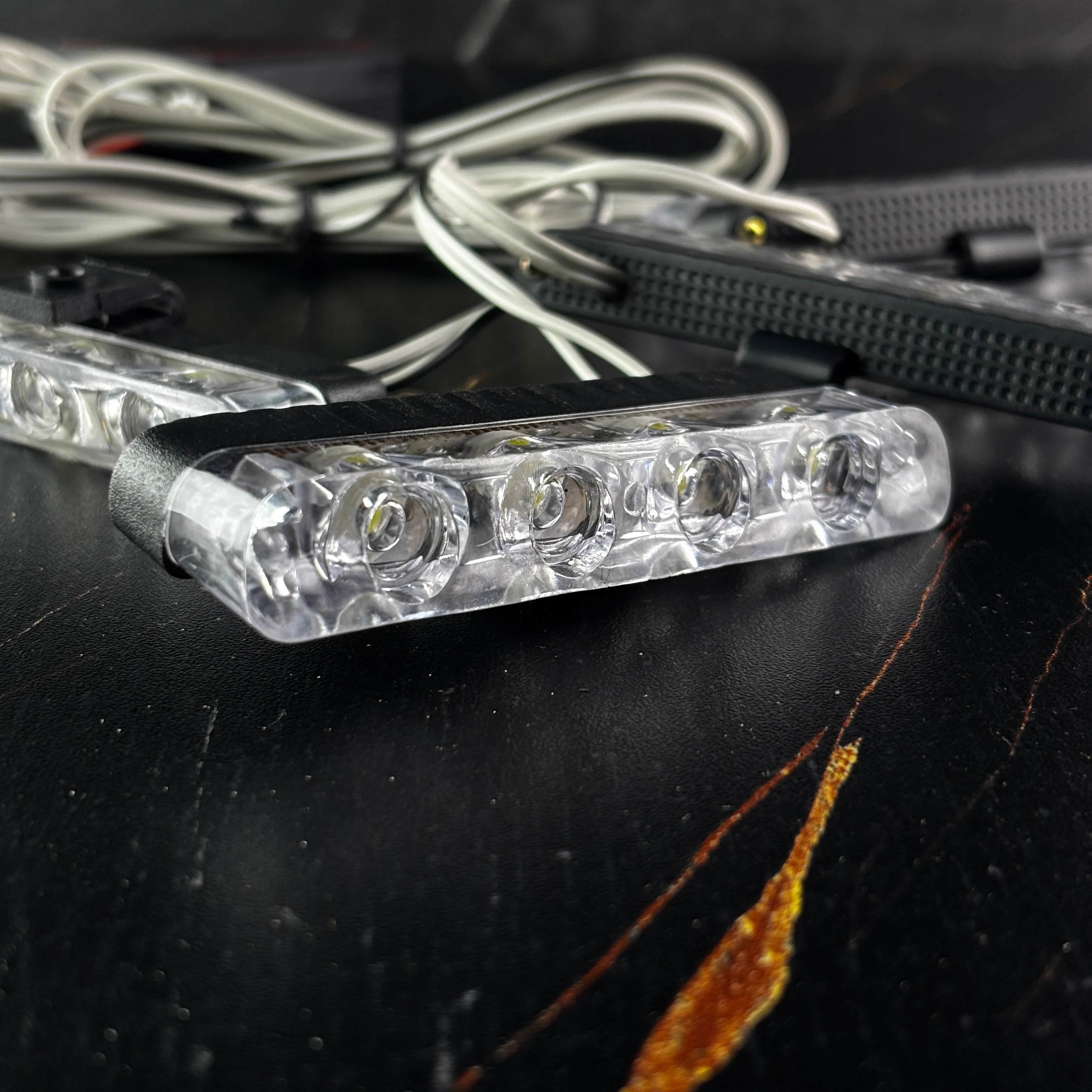 WHITE FLASHER REMOTE KIT - Image 4